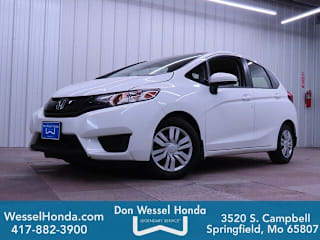 2017 Honda Fit JHMGK5H59HS006111 2017 Honda Fit