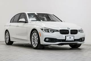 2018 BMW 3 Series 320i WBA8E1G51JNU92762 2018 BMW 3 Series 320i