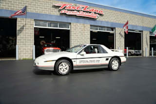1984 Pontiac Fiero SE 1G2AF37R4EP271364 1984 Pontiac Fiero SE
