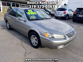 1997 Toyota Camry LE 4T1BG22K7VU080259 1997 Toyota Camry LE
