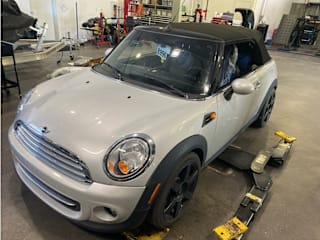 2015 MINI Convertible WMWZN3C52FT862691 2015 MINI Convertible