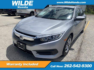2018 Honda Civic LX 19XFC2F57JE033909 2018 Honda Civic LX