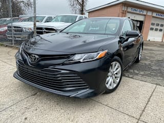 2019 Toyota Camry SE 4T1B11HK2KU182891 2019 Toyota Camry SE