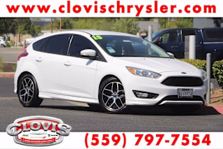 2015 Ford Focus 1FADP3K23FL221117 2015 Ford Focus