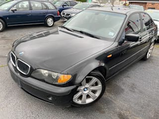 2003 BMW 3 Series 325i WBAET37443NH02675 2003 BMW 3 Series 325i