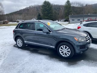 2013 Volkswagen Touareg WVGEF9BP9DD008868 2013 Volkswagen Touareg