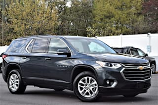2019 Chevrolet Traverse LT Leather 1GNEVHKW8KJ174216 2019 Chevrolet Traverse LT Leather
