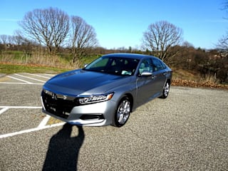 2018 Honda Accord 1HGCV1F11JA129463 2018 Honda Accord
