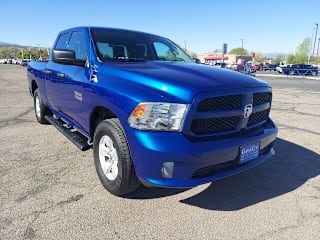 2018 Ram Pickup 1500 Tradesman 1C6RR7FG7JS269930 2018 Ram Pickup 1500 Tradesman