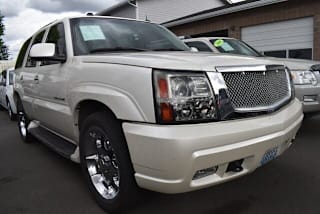 2004 Cadillac Escalade Base 1GYEC63T24R257601 2004 Cadillac Escalade Base