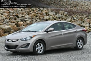 2014 Hyundai Elantra SE 5NPDH4AE5EH521169 2014 Hyundai Elantra SE