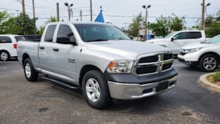 2017 Ram Pickup 1500 1C6RR6FG9HS695798 2017 Ram Pickup 1500