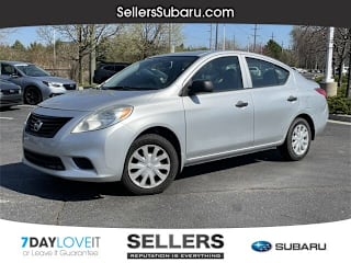 2012 Nissan Versa 1.6 S 3N1CN7AP1CL860535 2012 Nissan Versa 1.6 S