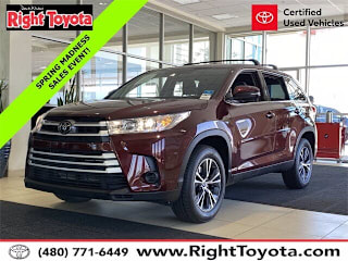 2019 Toyota Highlander LE 5TDZZRFH5KS317884 2019 Toyota Highlander LE
