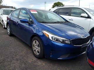 2017 Kia Forte LX 3KPFK4A70HE109679 2017 Kia Forte LX