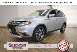2016 Mitsubishi Outlander SE JA4AD3A39GZ007600 2016 Mitsubishi Outlander SE