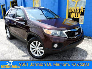 2011 Kia Sorento LX 5XYKTDA21BG156956 2011 Kia Sorento LX