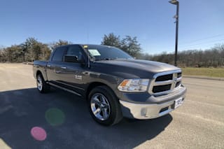 2017 Ram Pickup 1500 1C6RR6LG9HS763313 2017 Ram Pickup 1500