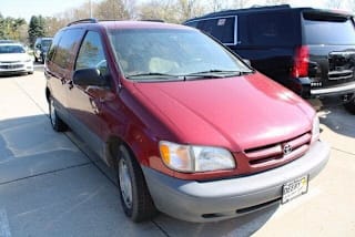 2000 Toyota Sienna LE 4T3ZF13C8YU258856 2000 Toyota Sienna LE