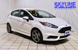 2017 Ford Fiesta 3FADP4GX4HM122494 2017 Ford Fiesta
