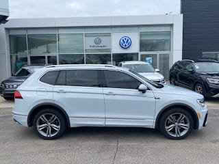 2018 Volkswagen Tiguan 2.0T SE 4Motion 3VV2B7AX9JM148459 2018 Volkswagen Tiguan 2.0T SE 4Motion