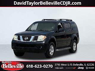 2006 Nissan Pathfinder SE 5N1AR18W66C626681 2006 Nissan Pathfinder SE