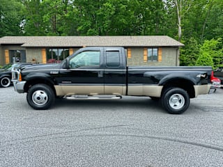 2000 Ford F-350 Super Duty Lariat 1FTWX33F8YEA55219 2000 Ford F-350 Super Duty Lariat