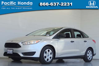 2018 Ford Focus S 1FADP3E28JL304420 2018 Ford Focus S