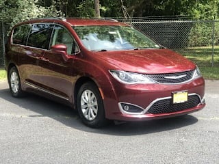 2018 Chrysler Pacifica Touring L 2C4RC1BG4JR204371 2018 Chrysler Pacifica Touring L