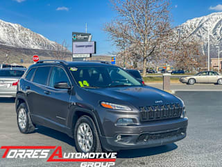 2014 Jeep Cherokee Latitude 1C4PJMCS1EW272688 2014 Jeep Cherokee Latitude
