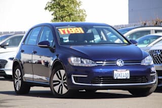 2018 Volkswagen e-Golf SE WVWKR7AU7JW908954 2018 Volkswagen e-Golf SE