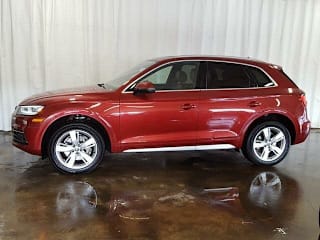 2018 Audi Q5 2.0T quattro Premium Plus WA1BNAFY9J2085188 2018 Audi Q5 2.0T quattro Premium Plus