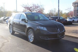 2015 Lincoln MKT Town Car Livery Fleet 2LMHJ5NK6FBL04142 2015 Lincoln MKT Town Car Livery Fleet