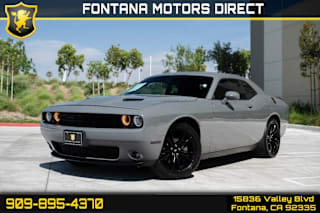 2018 Dodge Challenger SXT 2C3CDZAG8JH172425 2018 Dodge Challenger SXT