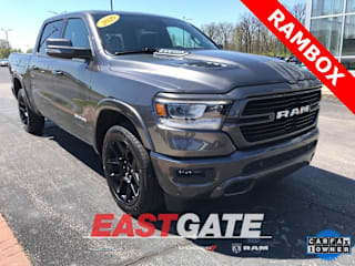 2020 Ram Pickup 1500 Laramie 1C6SRFJT1LN330335 2020 Ram Pickup 1500 Laramie