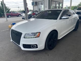 2011 Audi S5 4.2 quattro Prestige WAUVVAFR3BA026380 2011 Audi S5 4.2 quattro Prestige