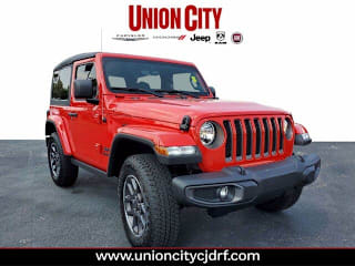 2021 Jeep Wrangler 80th Anniversary Edition 1C4GJXAN8MW583502 2021 Jeep Wrangler 80th Anniversary Edition