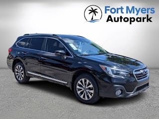 2018 Subaru Outback 2.5i Touring 4S4BSATC6J3320689 2018 Subaru Outback 2.5i Touring