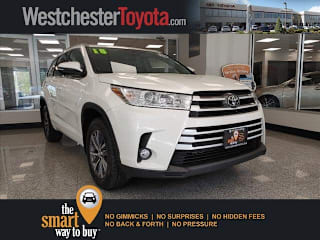 2018 Toyota Highlander XLE 5TDJZRFH2JS560533 2018 Toyota Highlander XLE