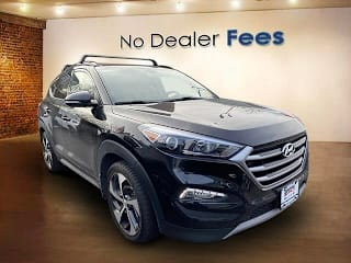 2018 Hyundai Tucson Value KM8J3CA22JU724212 2018 Hyundai Tucson Value