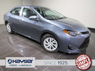 2018 Toyota Corolla LE 2T1BURHEXJC045178 2018 Toyota Corolla LE