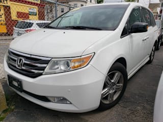 2011 Honda Odyssey Touring 5FNRL5H9XBB011123 2011 Honda Odyssey Touring