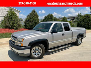 2005 Chevrolet Silverado 1500 LS 2GCEC19V951112261 2005 Chevrolet Silverado 1500 LS