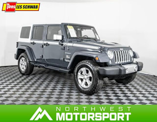 2017 Jeep Wrangler Unlimited Sahara 1C4BJWEG5HL635479 2017 Jeep Wrangler Unlimited Sahara