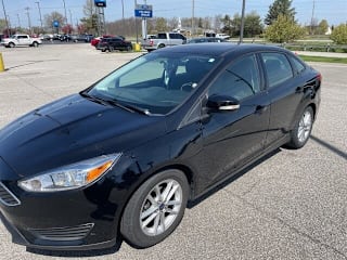 2016 Ford Focus SE 1FADP3F26GL277273 2016 Ford Focus SE