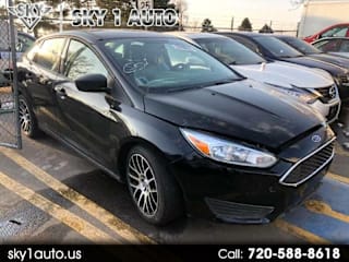 2018 Ford Focus 1FADP3E22JL303408 2018 Ford Focus