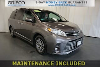 2019 Toyota Sienna XLE 8-Passenger 5TDYZ3DC7KS993172 2019 Toyota Sienna XLE 8-Passenger