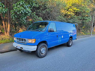 2002 Ford E-Series Cargo E-350 SD 1FTSS34L82HA23572 2002 Ford E-Series Cargo E-350 SD