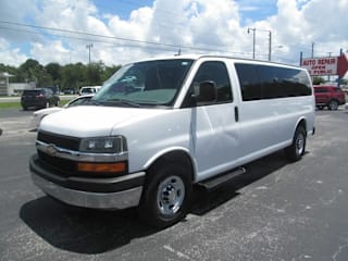 2014 Chevrolet Express Passenger LT 3500 1GBZG1FA3E1193291 2014 Chevrolet Express Passenger LT 3500