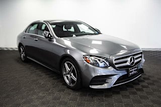 2018 Mercedes-Benz E-Class E 300 4MATIC WDDZF4KBXJA302120 2018 Mercedes-Benz E-Class E 300 4MATIC